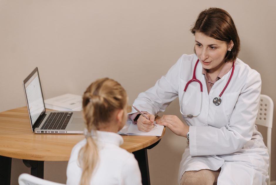 Fonoaudiologia Infantil no Grajaú: Sinais de Alerta e a Importância da Intervenção Precoce